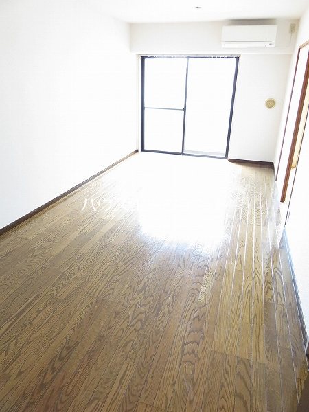 ルグラン東葛西 リビング