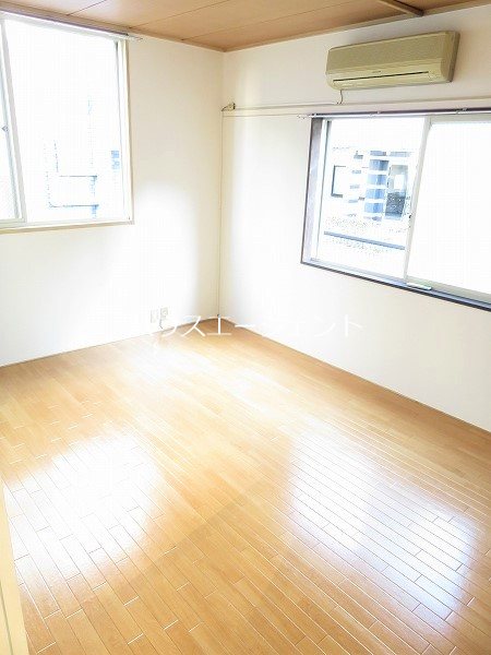 エレガンス ベッドルーム