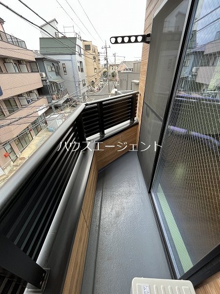 グリシーヌ新田 ベランダ