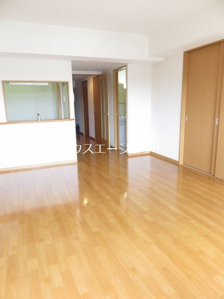 グロリア参番館 リビング