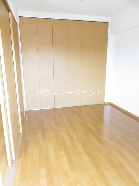 グロリア参番館 ベッドルーム