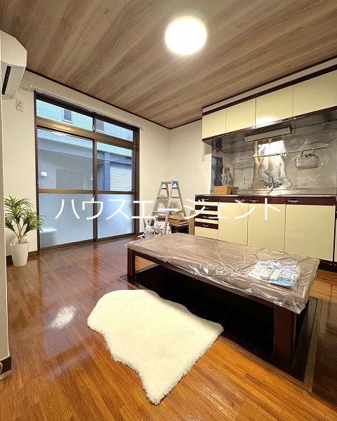 中葛西８丁目戸建3 リビング