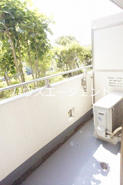 グッドフラットⅢ ベランダ