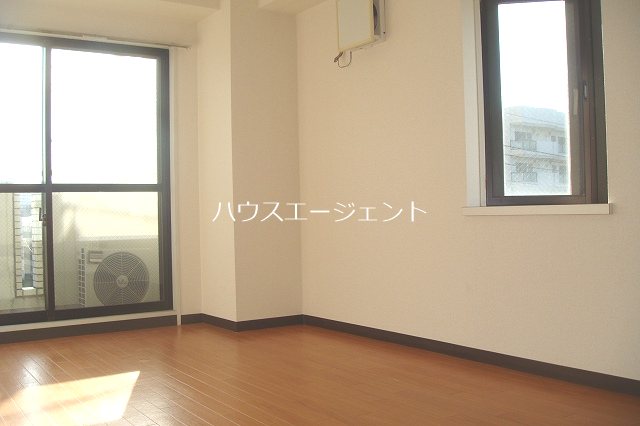 エレガンス葛西 ベッドルーム