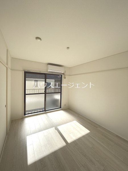 第３丸清ハイツ ベッドルーム