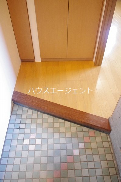 アルトジャルダンⅡ 玄関