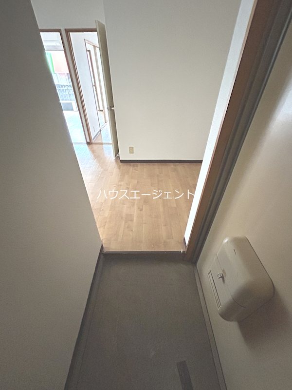 プラザエノモト 玄関