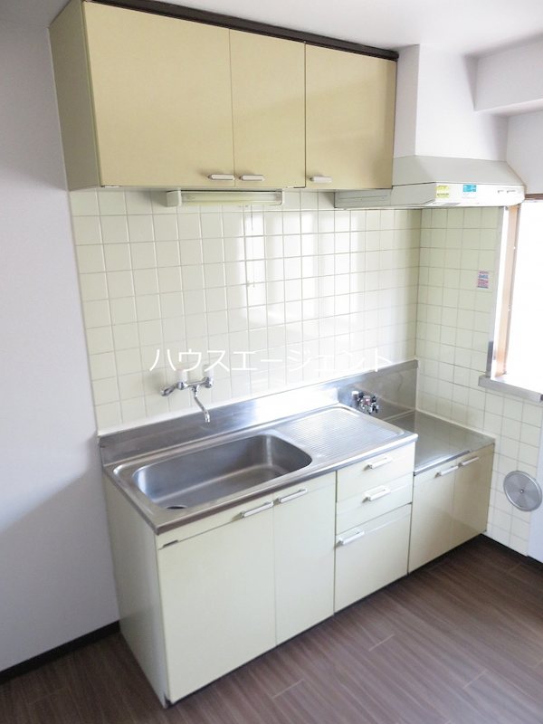 ベルセゾン山村Ⅰ キッチン