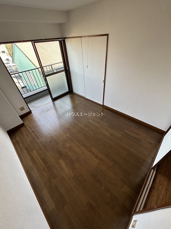 ベルセゾン山村Ⅰ ベッドルーム