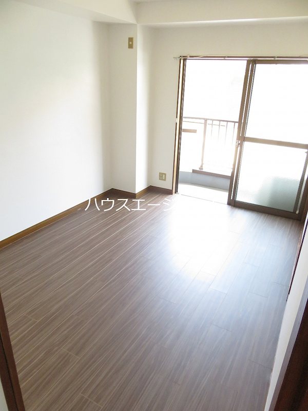 ベルセゾン山村Ⅰ ベッドルーム