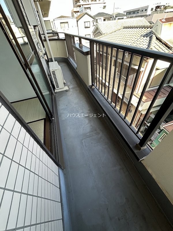 ベルセゾン山村Ⅰ ベランダ