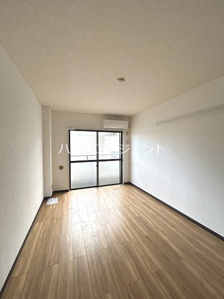 リブ・サンフラット ベッドルーム