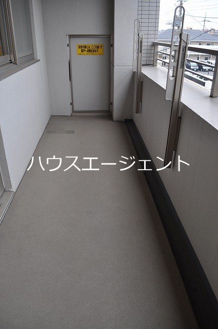 カーロヴィレッタ　Ⅱ ベランダ