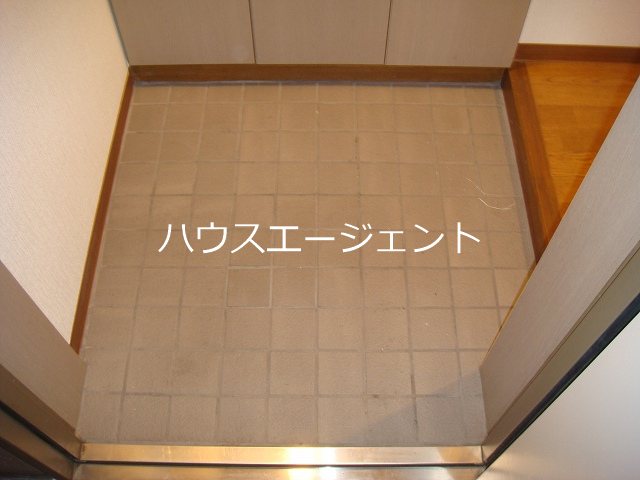 モン・コリーヌ　山邦 玄関