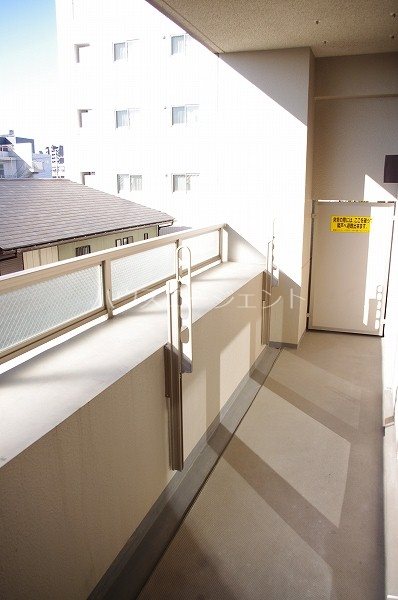 ロングエイトⅢ ベランダ