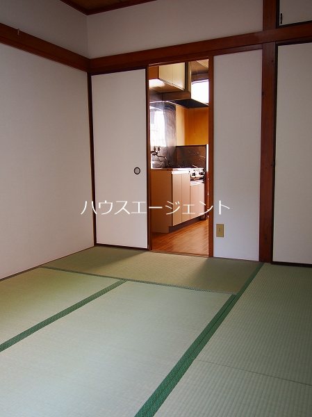 コーポサンライズ ベッドルーム