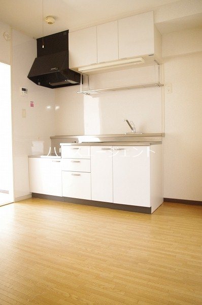 マンションカネイ リビング