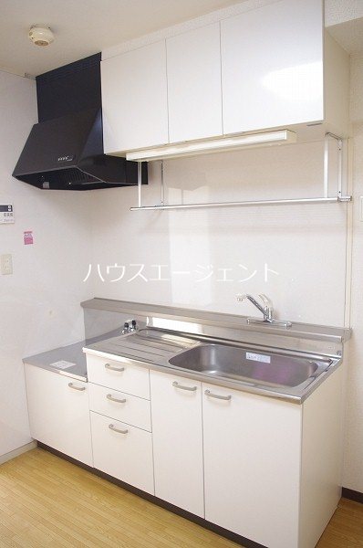 マンションカネイ キッチン