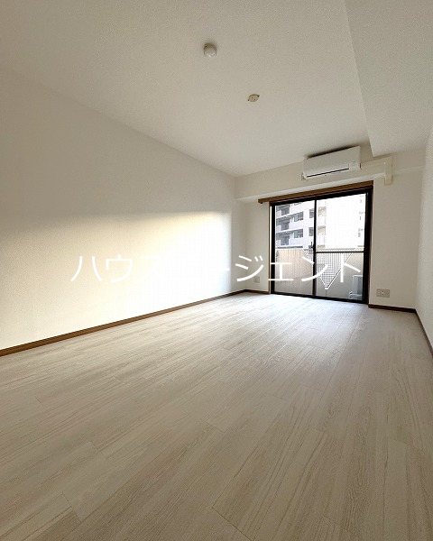 ルシェール西葛西 リビング