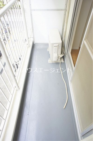 フローラ8 ベランダ