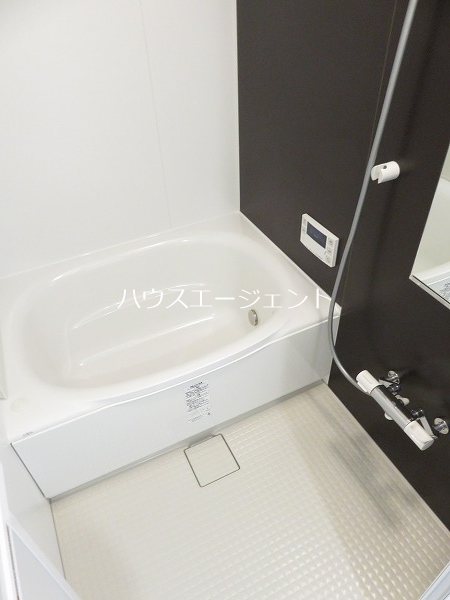 laulea lawe 風呂画像