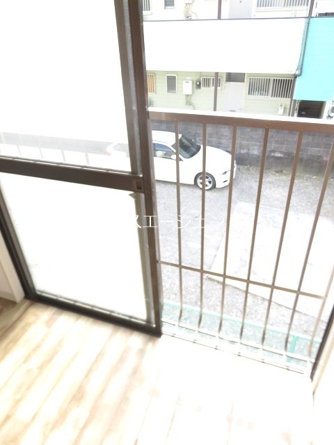 ロゼ７ ベランダ