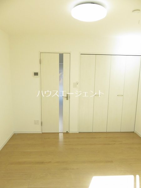 B proud ベッドルーム