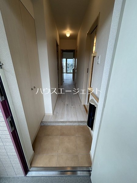 エスペランサⅡ 玄関