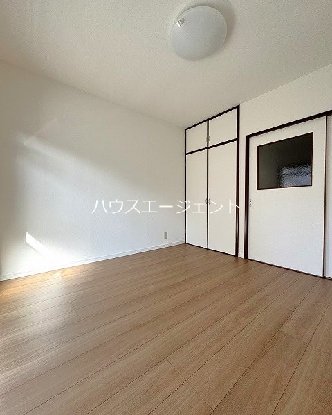 第２三和ビル リビング