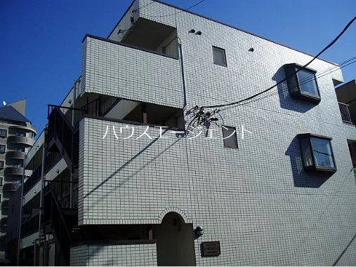 コーポファミーユ 105号室 外観