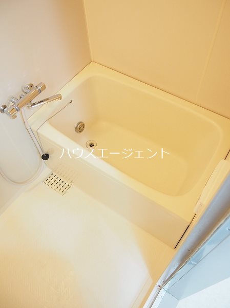 ロイヤルシラコ 風呂画像