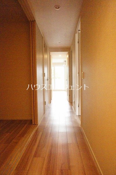 パークテラスイーリス 玄関