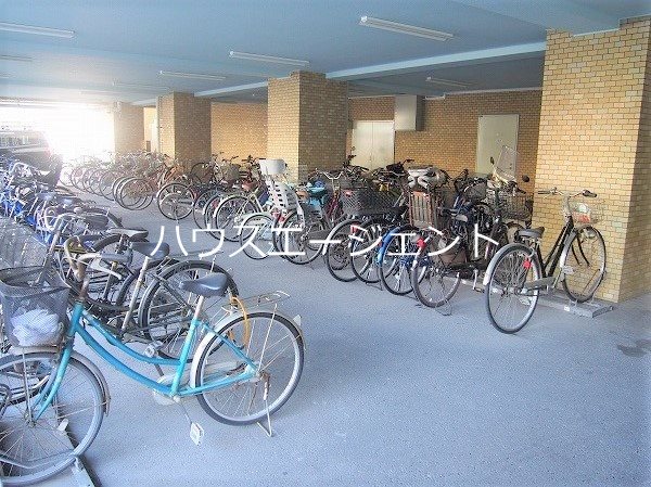 ツイン・コートE その他外観3