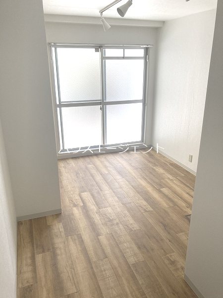 フローラ8 リビング