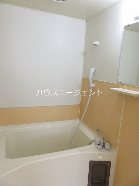 フローラ９ 風呂画像