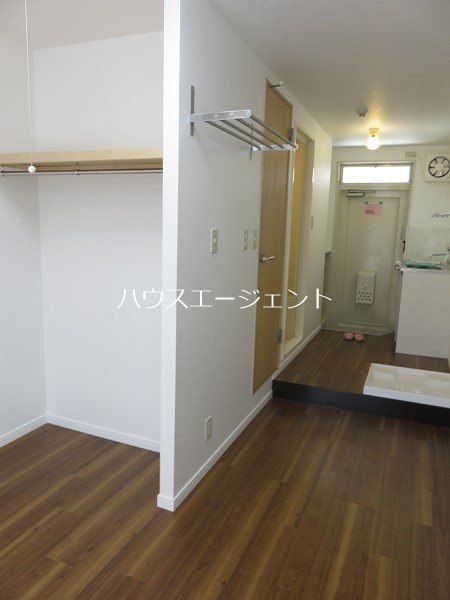 モア５ リビング