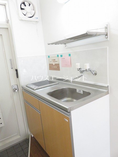 モア５ キッチン