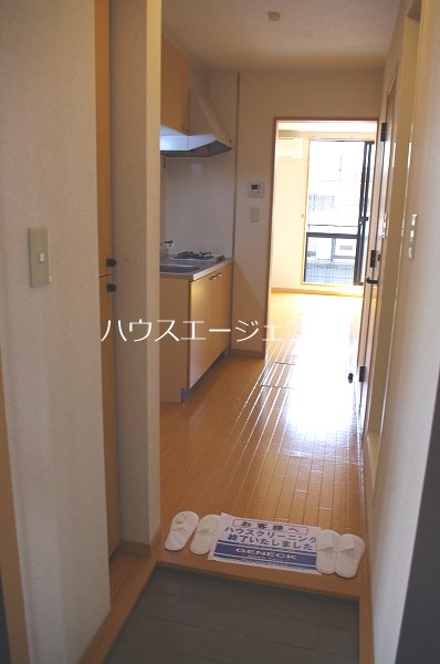 パーシモンコート 玄関