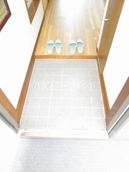 ピアフルールⅡ 玄関