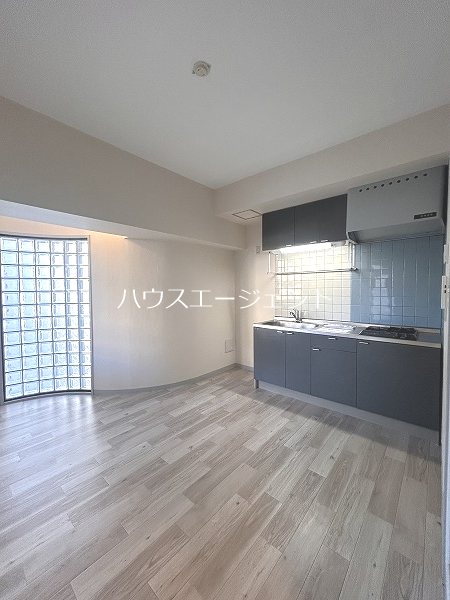 メゾン・ド・リプレット リビング