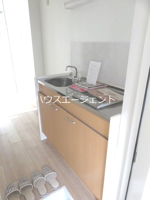 モア３ キッチン