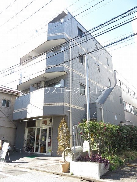 ボワリジエール 1F号室 外観