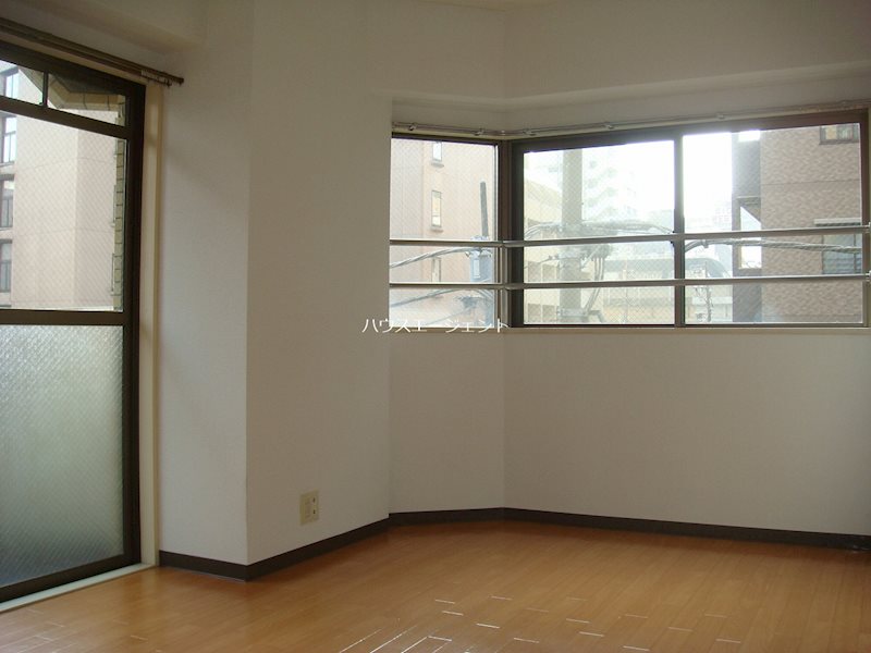 ツイン・コートE ベッドルーム