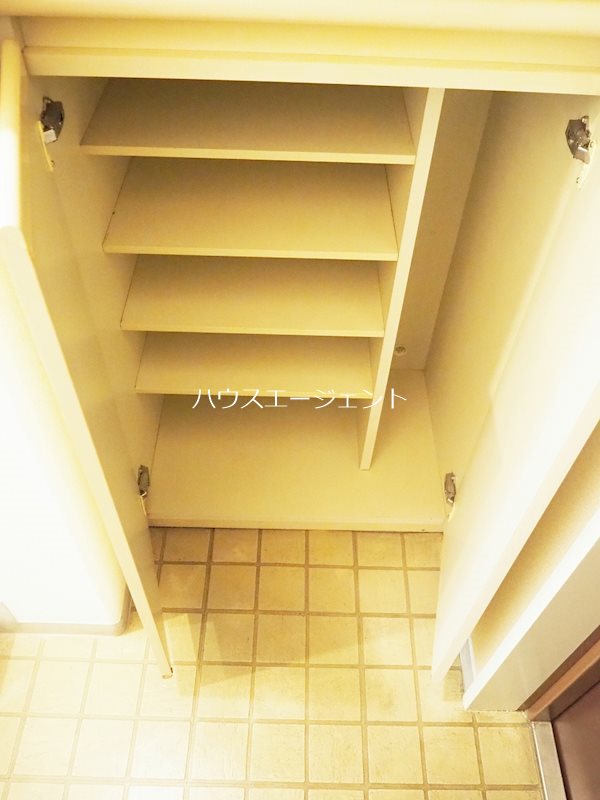 PARK MODERN西葛西 玄関