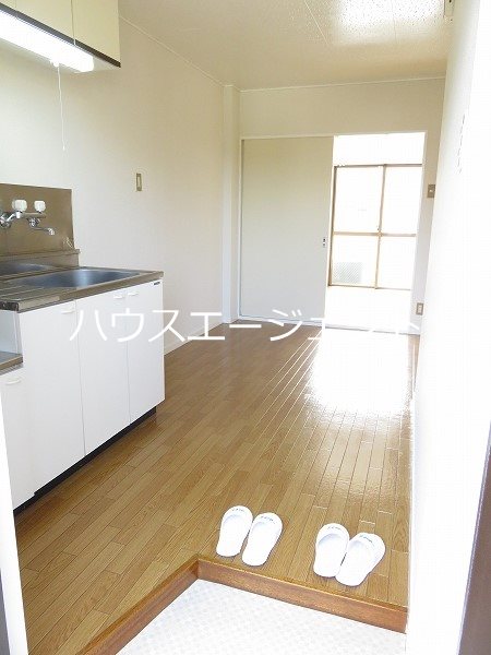 ニューパレス中葛西 玄関