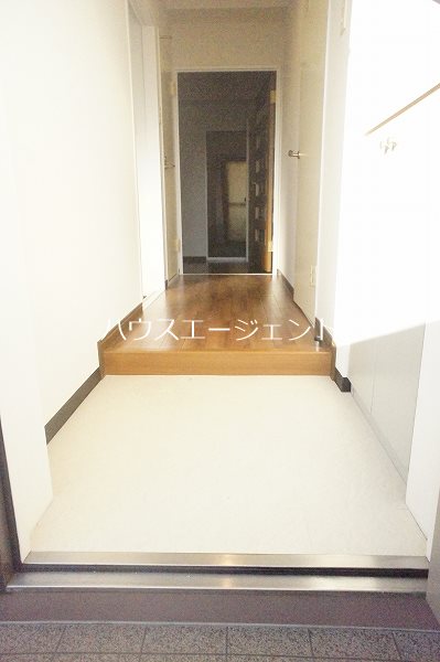 ルミエール 玄関