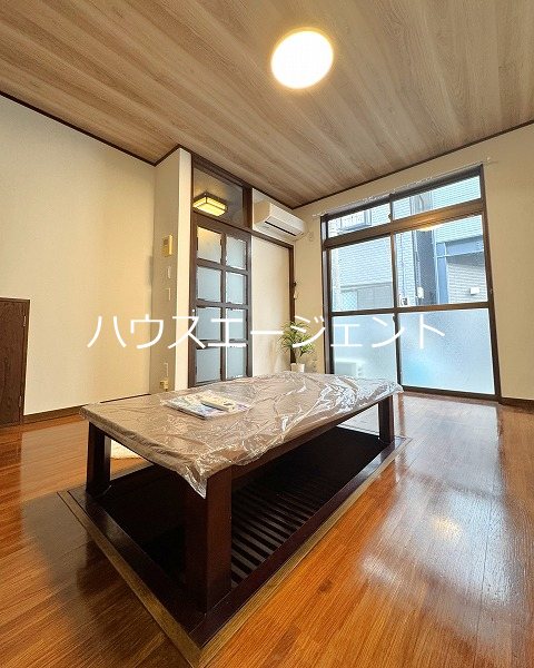 中葛西８丁目戸建3 リビング