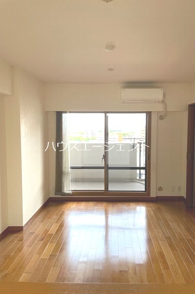 アリーナコースト弐番館 リビング