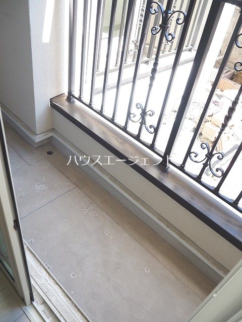 BOW HOUSE　3 ベランダ