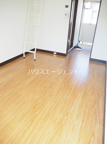 ツゥインズＢ リビング